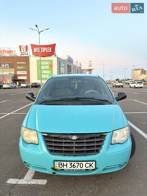 Мінівен Dodge Ram Van 2004 в Одесі