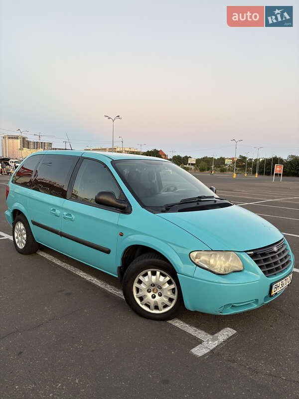 Минивэн Dodge Ram Van 2004 в Одессе