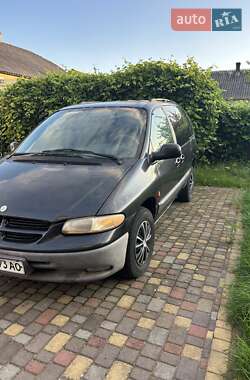 Минивэн Dodge Ram Van 1999 в 