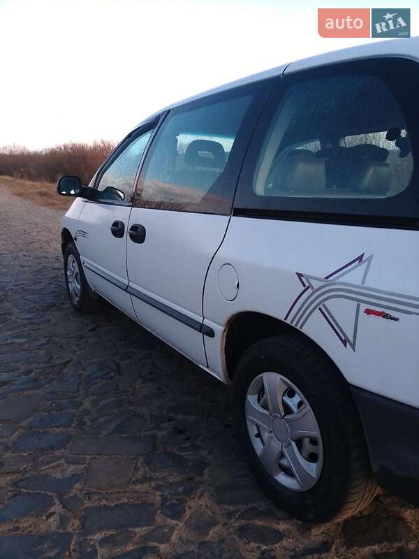 Минивэн Dodge Ram Van 2000 в Ровно
