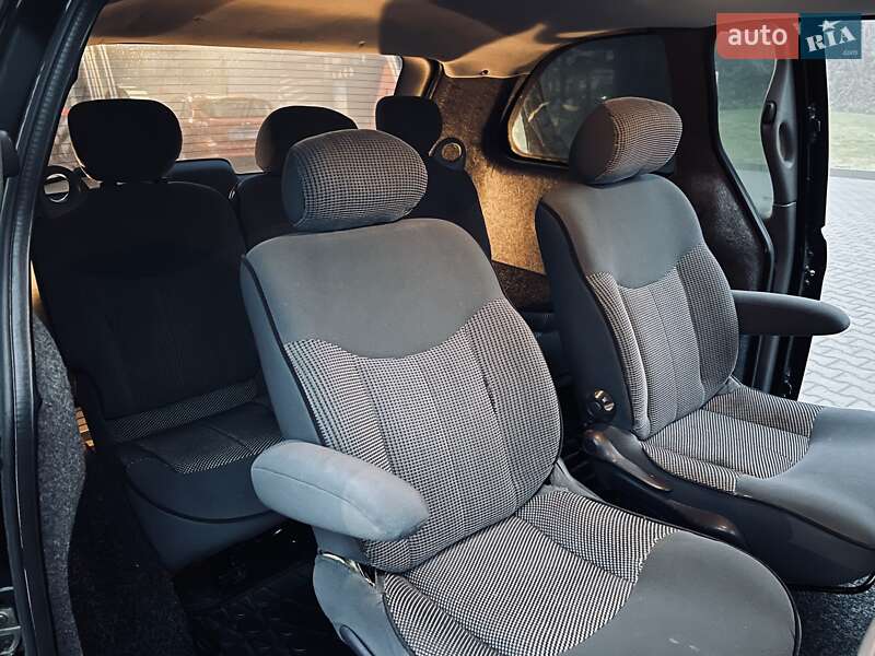 Мінівен Dodge Ram Van 2005 в Тернополі