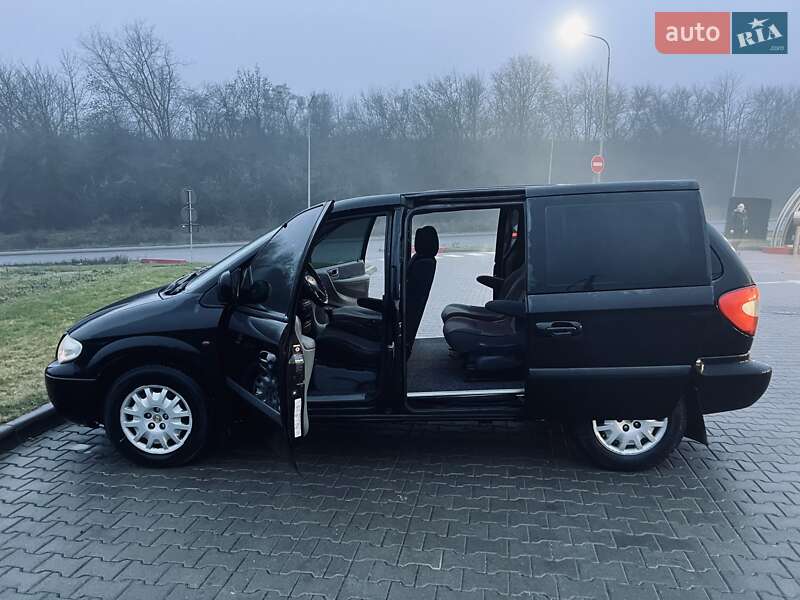 Мінівен Dodge Ram Van 2005 в Тернополі