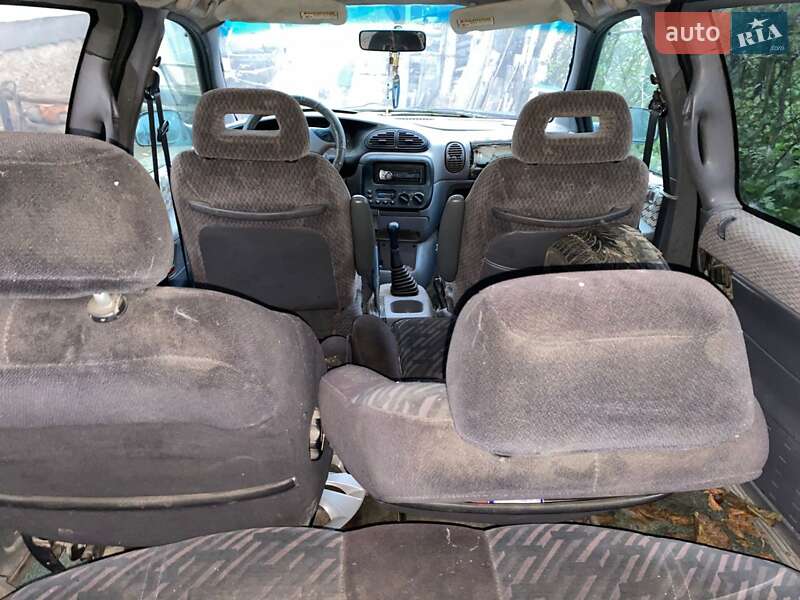 Минивэн Dodge Ram Van 1998 в Самборе фото 9 Минивэн Dodge Ram Van 1998 в Самборе