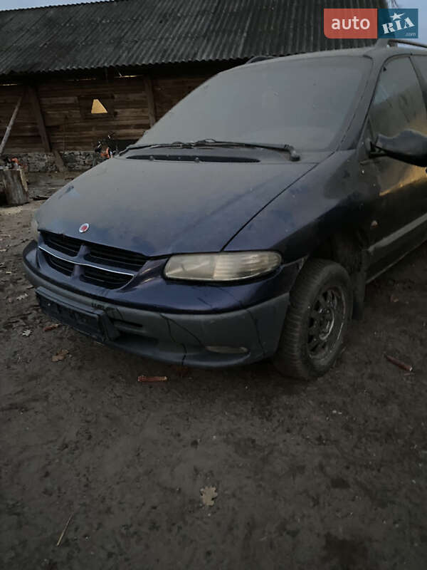 Dodge Ram Van 1998