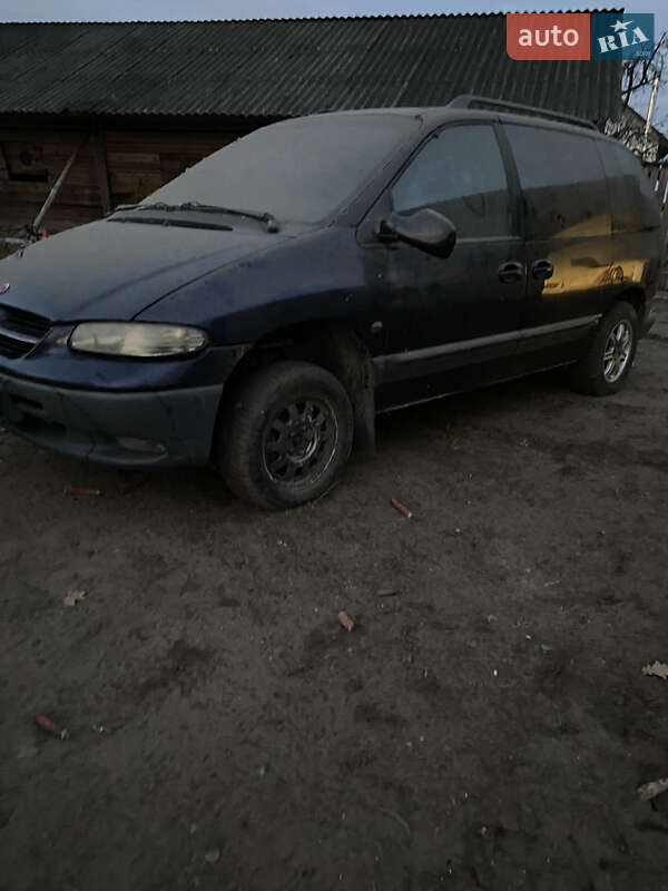 Минивэн Dodge Ram Van 1998 в Сарнах фото 3 Минивэн Dodge Ram Van 1998 в Сарнах