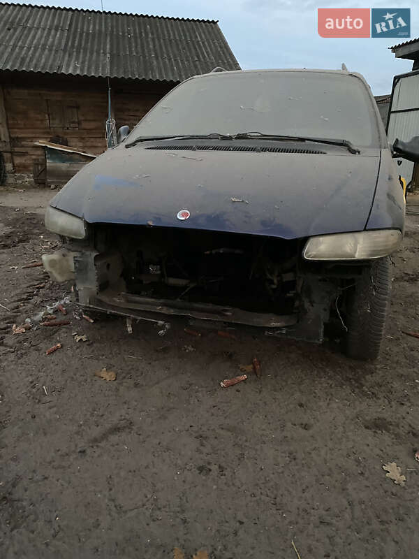 Минивэн Dodge Ram Van 1998 в Сарнах фото 7 Минивэн Dodge Ram Van 1998 в Сарнах