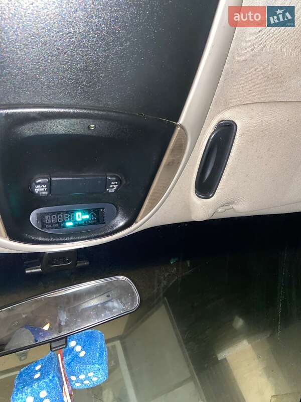 Мінівен Dodge Ram Van 2003 в Мукачевому