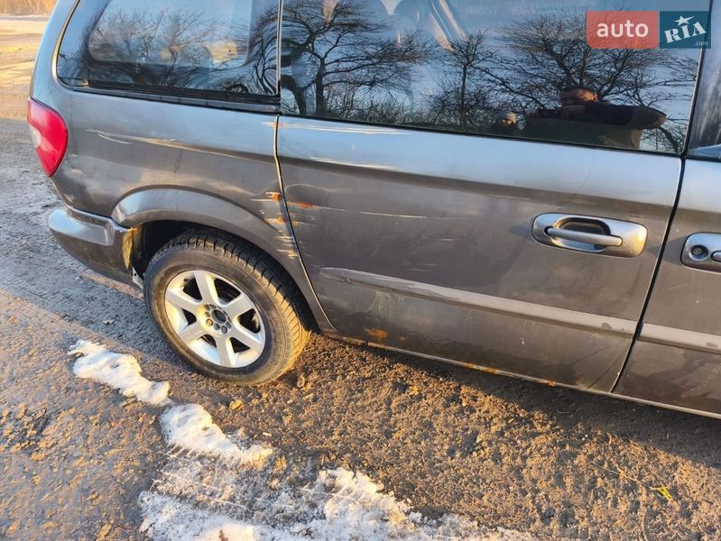 Мінівен Dodge Ram Van 2003 в Городку