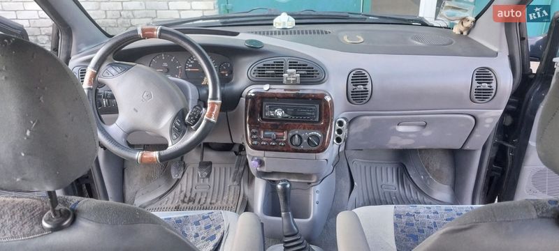 Минивэн Dodge Ram Van 1998 в Киеве фото 8 Минивэн Dodge Ram Van 1998 в Киеве