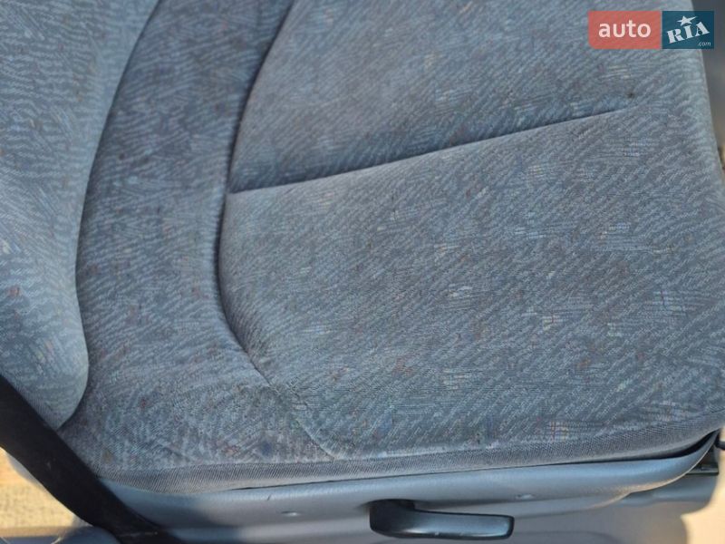 Минивэн Dodge Ram Van 1999 в Львове