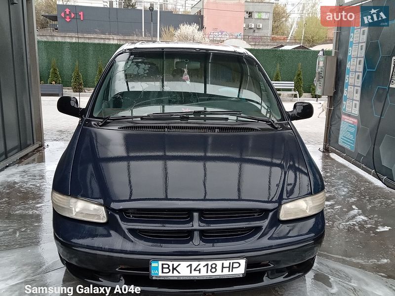 Dodge Ram Van 2000