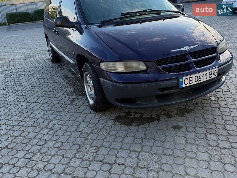 Минивэн Dodge Ram Van 1998 в Черновцах
