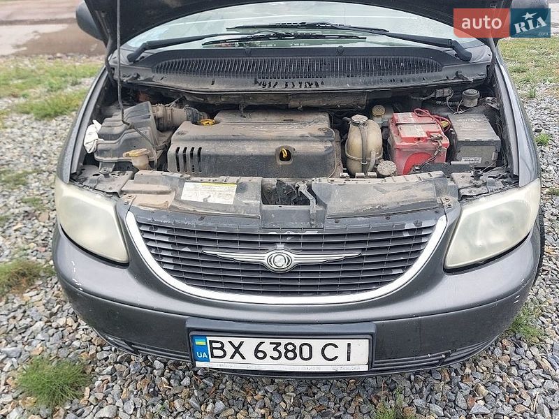 Мінівен Dodge Ram Van 2003 в Львові