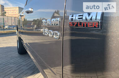 Пикап Dodge RAM 2014 в Черкассах