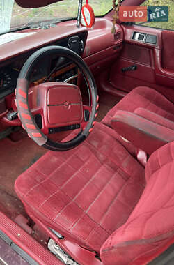 Седан Dodge Spirit 1994 в Кременчуці