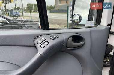 Грузопассажирский фургон Dodge Sprinter 2005 в 
