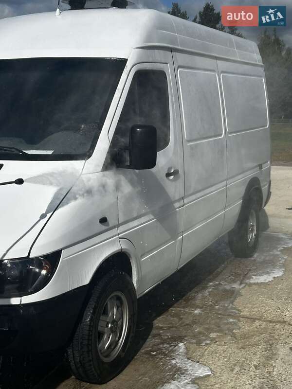 Вантажний фургон Dodge Sprinter 2004 в Олевську фото 11 Вантажний фургон Dodge Sprinter 2004 в Олевську