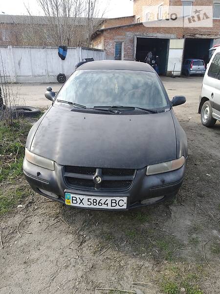 Седан Dodge Stratus 1995 в Хмельницком