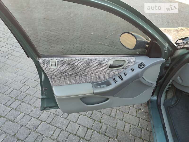 Седан Dodge Stratus 1997 в Запорожье