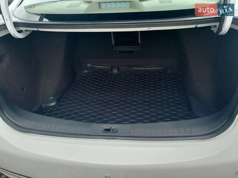 Седан Dongfeng E11K 2019 в Киеве