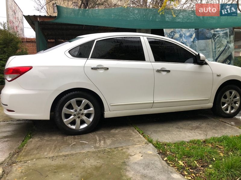 Седан Dongfeng E11K 2018 в Дніпрі