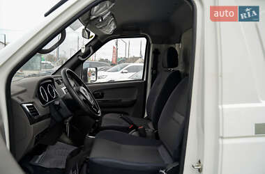 Вантажний фургон Dongfeng EM26 2022 в 