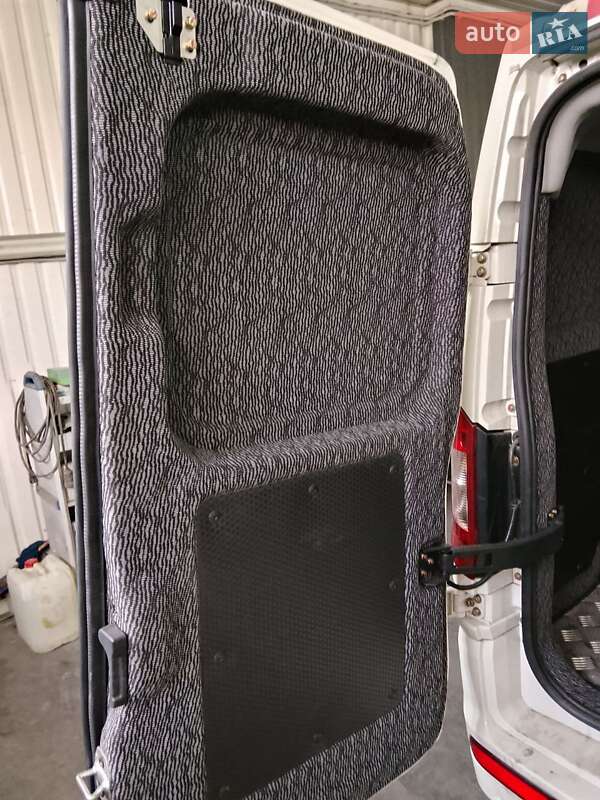 Грузовой фургон Dongfeng EM26 2022 в Киеве