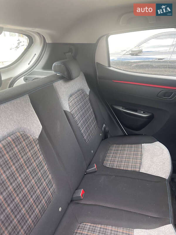 Седан Dongfeng EX-1 2022 в Дніпрі