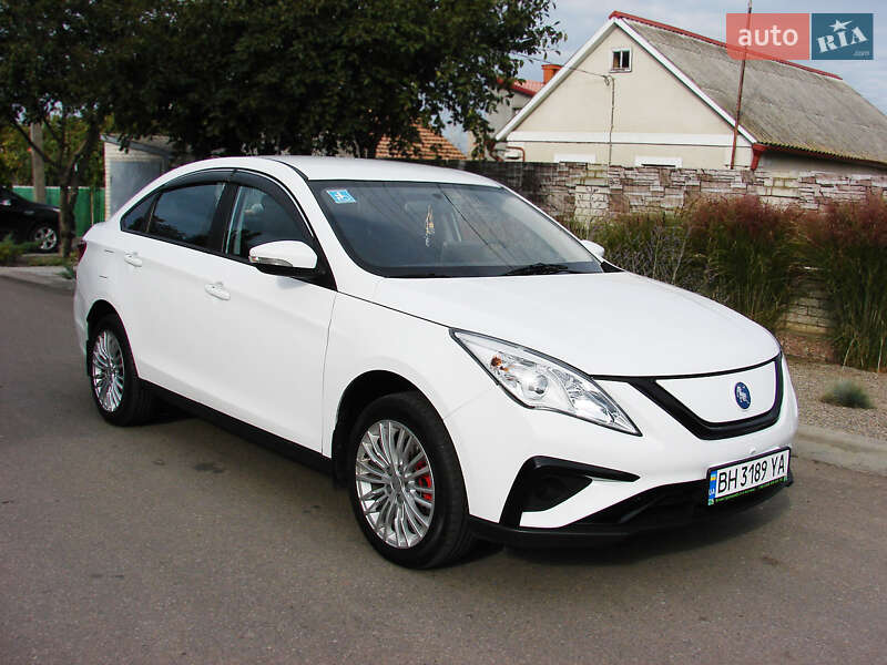 Седан Dongfeng Fengxing S50-EV 2022 в Одессе