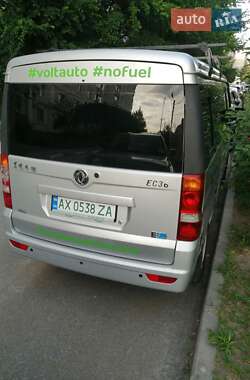 Минивэн Dongfeng M5EV 2018 в 