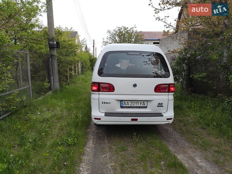 Минивэн Dongfeng M5EV 2019 в Киеве