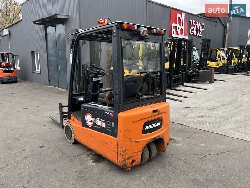 Вилочний навантажувач Doosan B18T 2014 в Києві