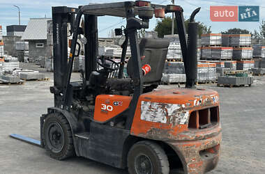 Вилочный погрузчик Doosan D 30C 2016 в 