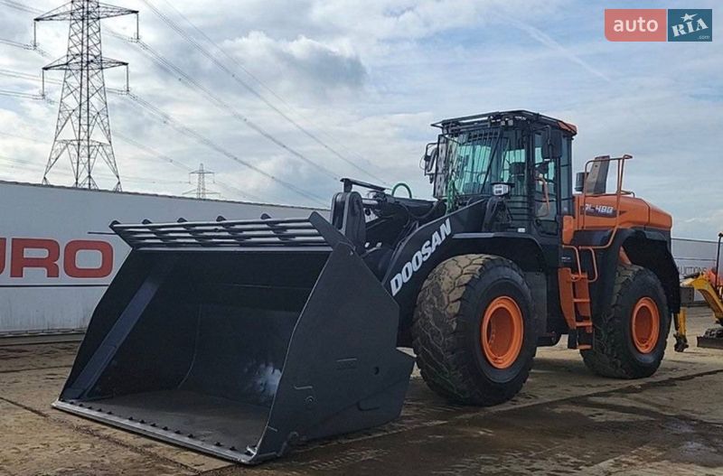 Фронтальні навантажувачі Doosan DL 2023 в Одесі фото 5 Фронтальні навантажувачі Doosan DL 2023 в Одесі