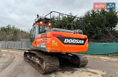 Гусеничный экскаватор Doosan DX 225LC-3 2020 в Киеве