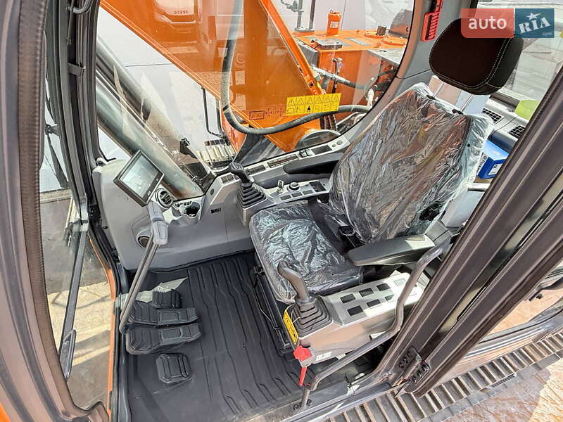 Гусеничний екскаватор Doosan DX 225LC-3 2025 в Києві фото 14 Гусеничний екскаватор Doosan DX 225LC-3 2025 в Києві