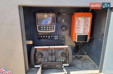Гусеничный экскаватор Doosan DX 2022 в 