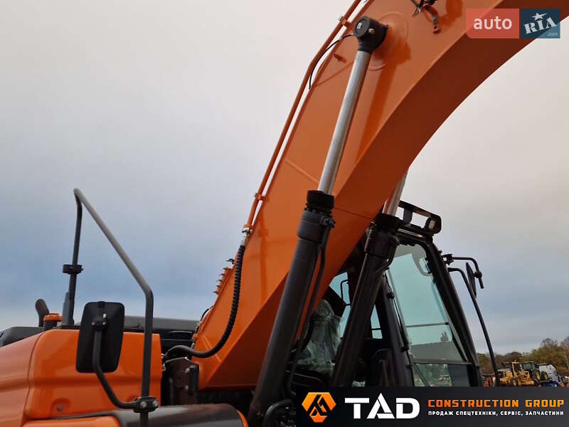 Гусеничный экскаватор Doosan DX 2024 в Киеве