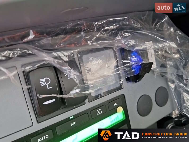 Гусеничный экскаватор Doosan DX 2024 в Киеве