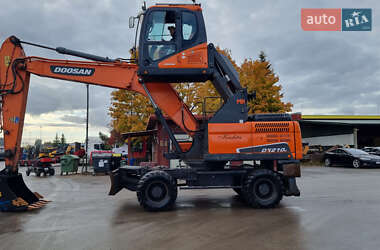 Колесный экскаватор Doosan DX 2018 в Одессе