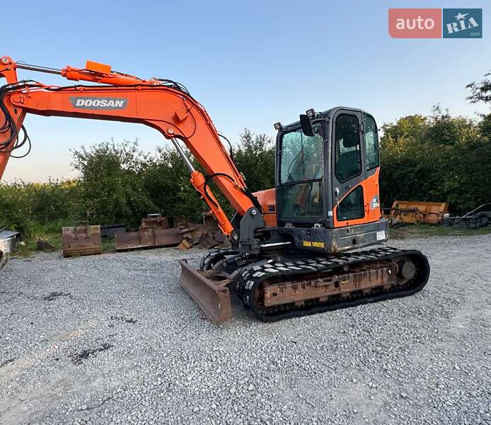 Миниэкскаватор Doosan DX 2017 в Черновцах фото 30 Миниэкскаватор Doosan DX 2017 в Черновцах