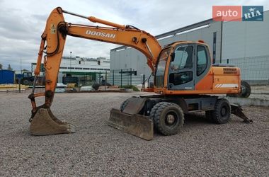 Колісний екскаватор Doosan DX 2008 в Борисполі