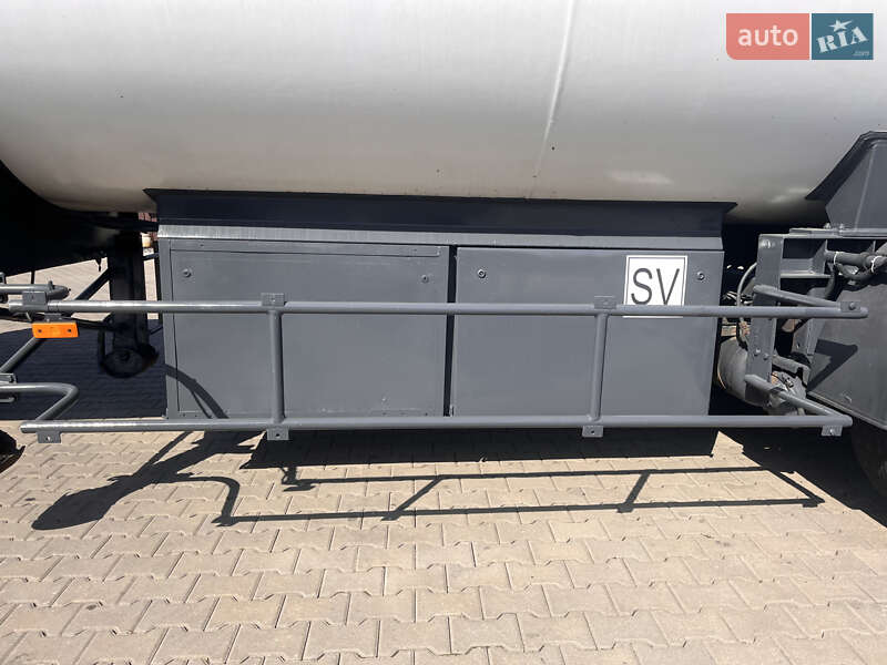 Газовоз Dromech CNG 2004 в Ровно фото 3 Газовоз Dromech CNG 2004 в Ровно