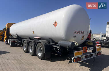 Газовоз Dromech CNG 2004 в 