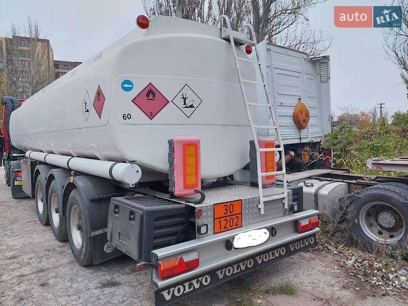 Цистерна полуприцеп Dromech CNK 1998 в 