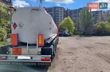 Цистерна полуприцеп Dromech CNK 1998 в 