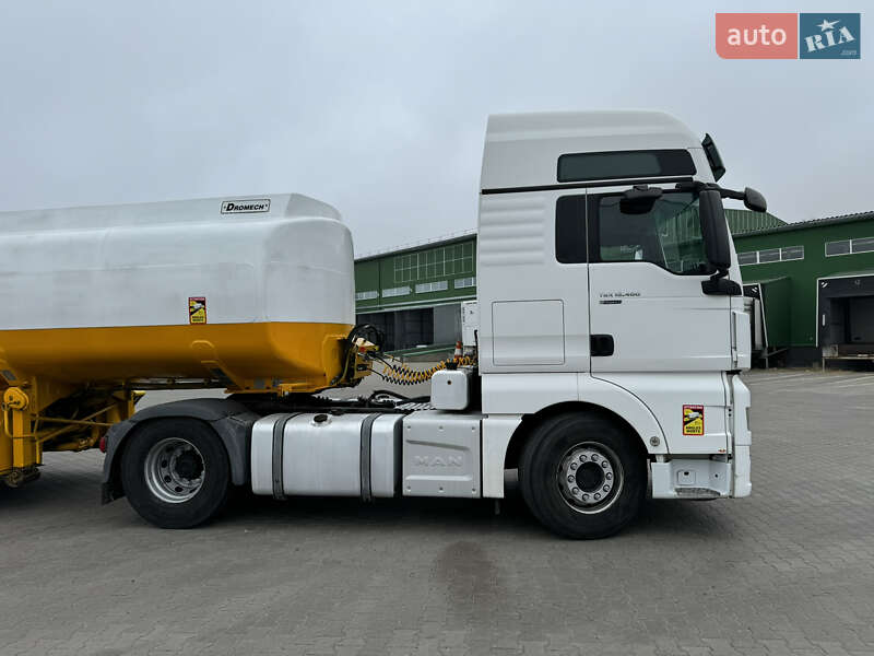 Цистерна напівпричіп Dromech CNK 2007 в Дніпрі