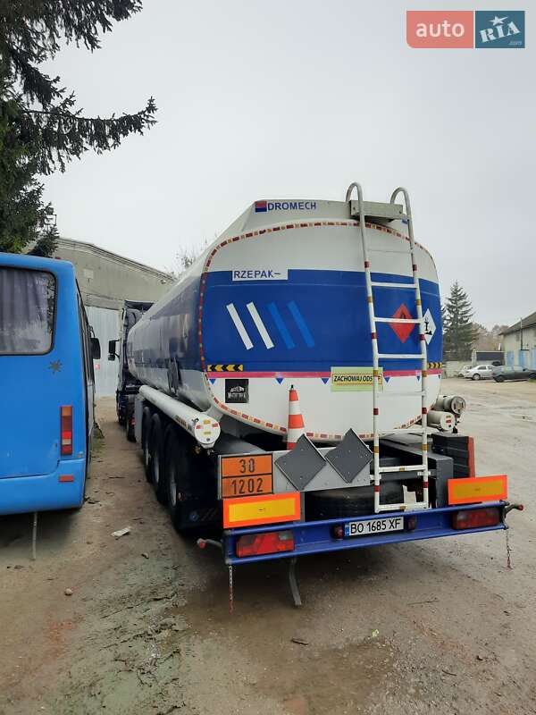 Цистерна напівпричіп Dromech CNK 1996 в Тернополі