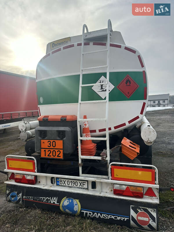 Цистерна Dromech CNK 2001 в Хмельницком