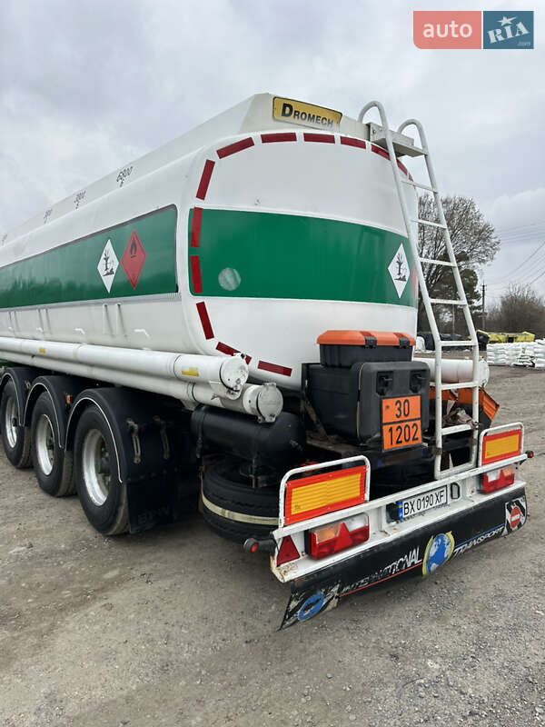 Цистерна Dromech CNK 2001 в Хмельницком